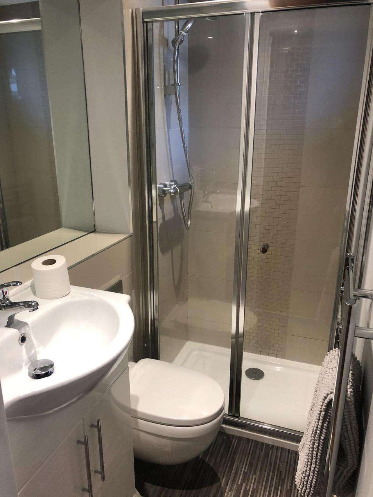 Apartment Luxury With King-size Bed In - Homehost Cambridge (Cambridgeshire)